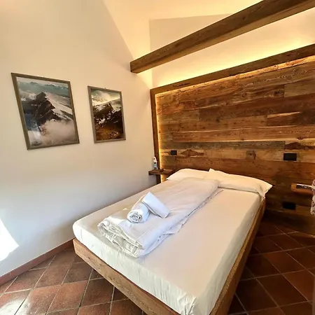 La Vecchia Partenza מלון